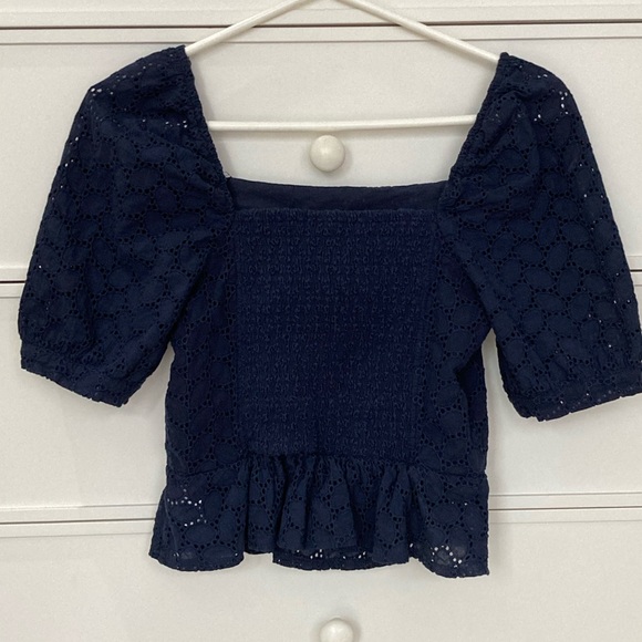 Navy Draper James peplum top with puff sleeve, size small - Picture 3 of 3